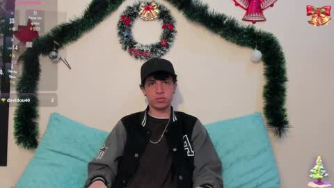 Snapshot of axel_evanss chatting on 12-22-24, 01:22 Axel Evanss online show from 12-22-24, 01:22
