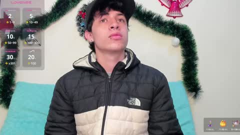 Snapshot of axel_evanss chatting on 12-23-24, 11:57 Axel Evanss online show from 12-23-24, 11:57