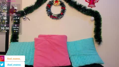 Snapshot of axel_evanss chatting on 01-03-25, 01:14 Axel Evanss online show from 01-03-25, 01:14