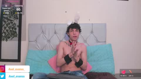 Snapshot of axel_evanss chatting on 01-15-25, 12:58 Axel Evanss online show from 01-15-25, 12:58