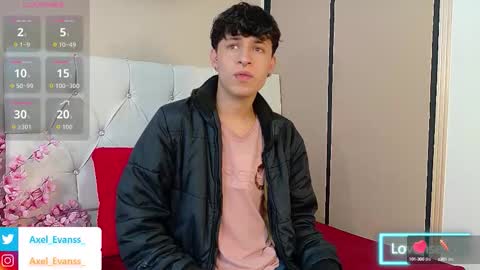 Snapshot of axel_evanss chatting on 10-09-25, 12:14 Axel Evanss online show from 10-09-25, 12:14