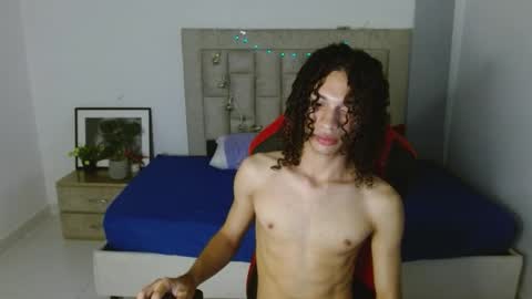 Axel online show from 12-17-25, 12:05