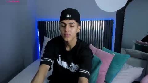 A X E L  online show from 07-02-26, 08:15
