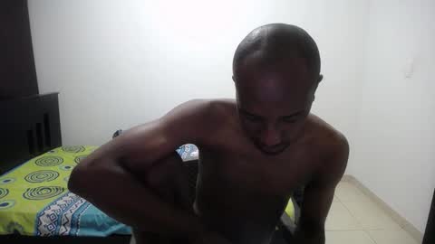 Snapshot of axel_rios_207467 chatting on 10-17-25, 12:47 axel rios online show from 10-17-25, 12:47