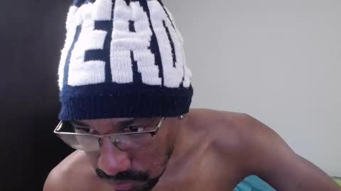 Snapshot of axel_rios_207467 chatting on 10-30-25, 03:35 axel rios online show from 10-30-25, 03:35