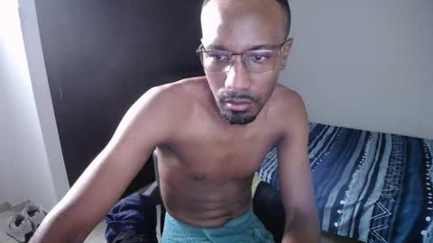 Snapshot of axel_rios_207467 chatting on 11-25-25, 09:04 axel rios online show from 11-25-25, 09:04