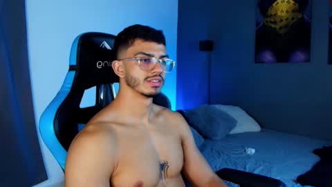 axel stein NEW ACCOUNT online show from 02-05-25, 05:20