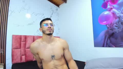 Snapshot of axel_stein2 chatting on 12-02-24, 06:09 Axel online show from 12-02-24, 06:09