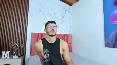 Snapshot of axel_stein2 chatting on 12-03-24, 04:36 Axel online show from 12-03-24, 04:36