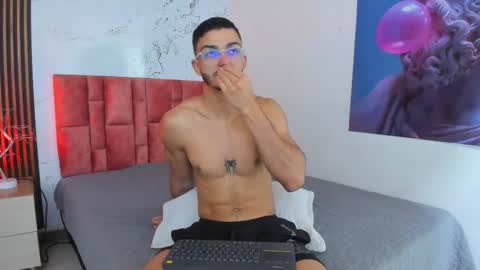 Snapshot of axel_stein2 chatting on 12-06-24, 06:26 Axel online show from 12-06-24, 06:26