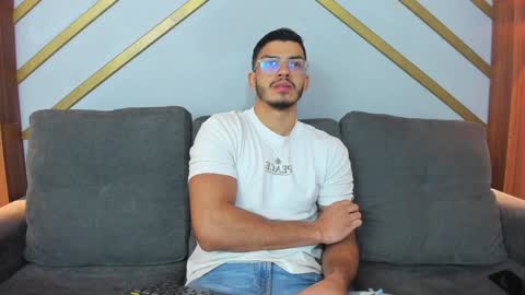 Snapshot of axel_stein2 chatting on 01-20-25, 01:11 Axel online show from 01-20-25, 01:11