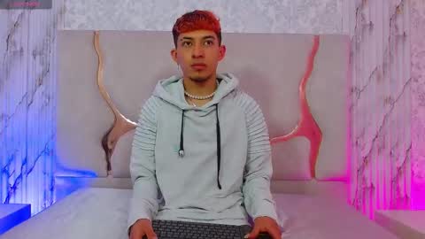 AXEL  online show from 02-09-26, 11:47