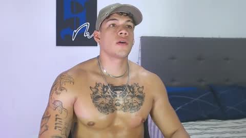 INDEPENDENT MODEL  online show from 12-28-24, 12:15