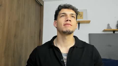 INDEPENDENT MODEL  online show from 09-27-25, 04:50