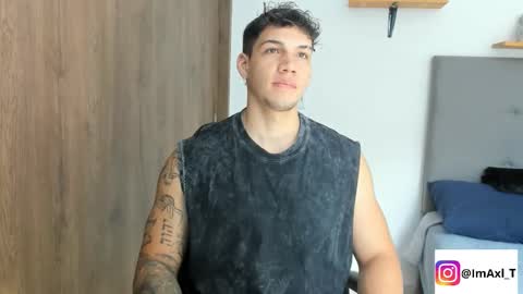 INDEPENDENT MODEL  online show from 11-25-25, 04:07