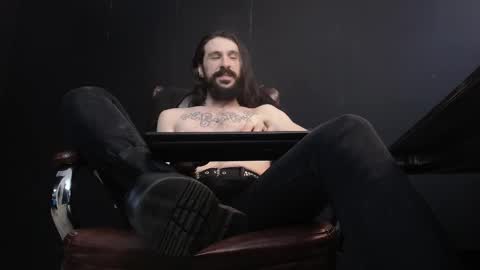 AxelColton online show from 02-12-25, 09:20