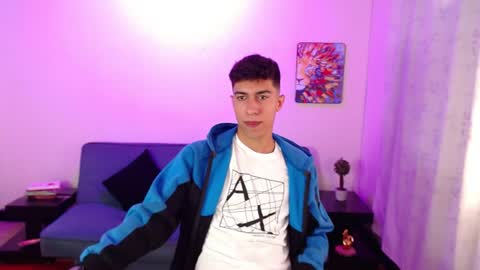 Axel online show from 07-11-26, 04:32