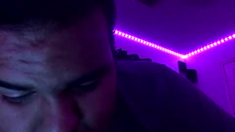 Snapshot of axelfigueroa2 chatting on 10-18-25, 05:54 axelfigueroa2 online show from 10-18-25, 05:54