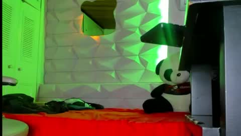 Axell Cross2 online show from 11-09-25, 09:29