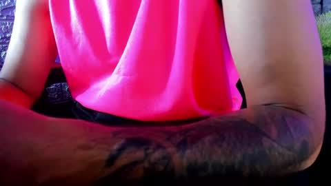 Snapshot of axell_cross2 chatting on 06-22-26, 03:25 Axell Cross2 online show from 06-22-26, 03:25