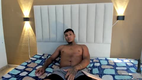 Snapshot of axell_king07 chatting on 04-29-26, 05:30 Axell online show from 04-29-26, 05:30