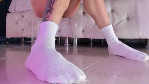 im your little femboy  ALEX   online show from 01-12-26, 06:24