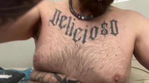Snapshot of axelpadilla98 chatting on 07-12-26, 09:22 deliciosodemente online show from 07-12-26, 09:22