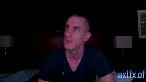 Snapshot of axl_fx chatting on 12-11-24, 07:14 Axl online show from 12-11-24, 07:14