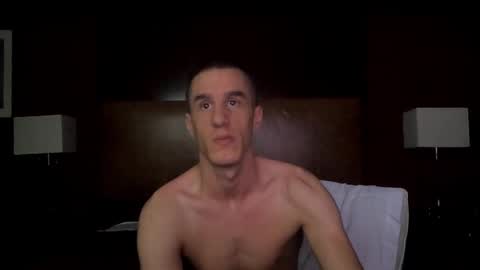 Snapshot of axl_fx chatting on 12-18-24, 02:32 Axl online show from 12-18-24, 02:32