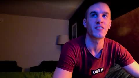 Snapshot of axl_fx chatting on 02-14-25, 05:30 Axl online show from 02-14-25, 05:30