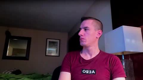 Snapshot of axl_fx chatting on 02-25-25, 08:47 Axl online show from 02-25-25, 08:47