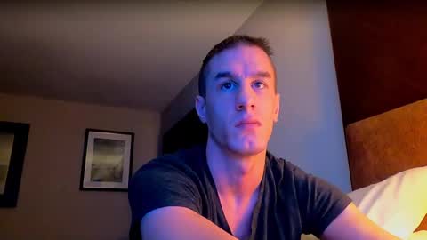 Snapshot of axl_fx chatting on 03-03-25, 12:16 Axl online show from 03-03-25, 12:16