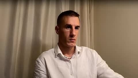 Snapshot of axl_fx chatting on 09-15-25, 05:46 Axl online show from 09-15-25, 05:46