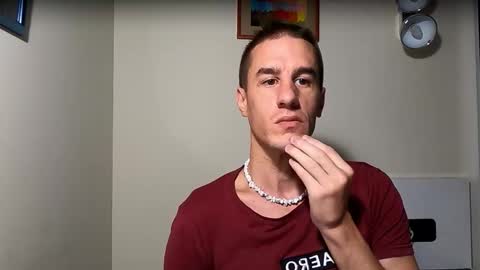 Snapshot of axl_fx chatting on 10-01-25, 02:50 Axl online show from 10-01-25, 02:50