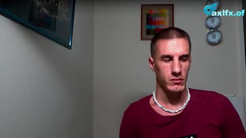 Snapshot of axl_fx chatting on 10-11-25, 11:36 Axl online show from 10-11-25, 11:36