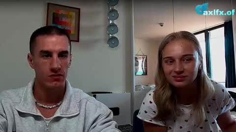 Snapshot of axl_fx chatting on 10-14-25, 06:58 Axl online show from 10-14-25, 06:58