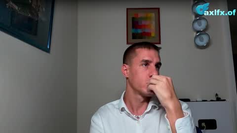 Snapshot of axl_fx chatting on 10-17-25, 06:43 Axl online show from 10-17-25, 06:43