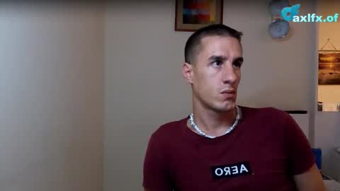 Snapshot of axl_fx chatting on 10-18-25, 06:30 Axl online show from 10-18-25, 06:30