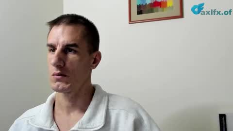 Snapshot of axl_fx chatting on 11-06-25, 03:29 Axl online show from 11-06-25, 03:29