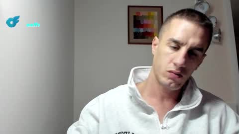 Snapshot of axl_fx chatting on 11-18-25, 03:49 Axl online show from 11-18-25, 03:49