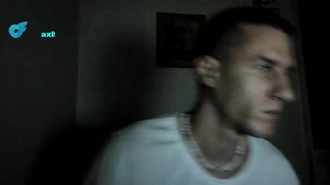 Snapshot of axl_fx chatting on 11-24-25, 01:05 Axl online show from 11-24-25, 01:05