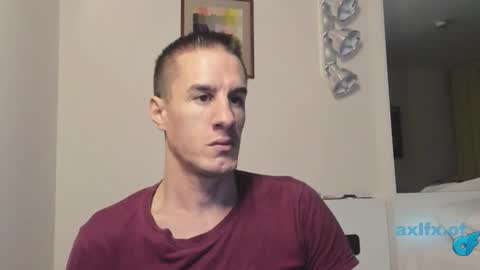 Snapshot of axl_fx chatting on 11-28-25, 11:40 Axl online show from 11-28-25, 11:40