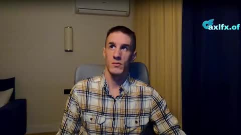 Axl online show from 03-23-26, 11:53