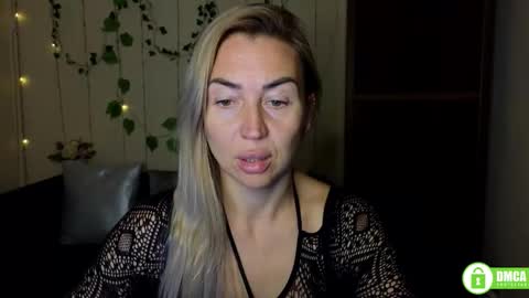 Jully online show from 09-28-25, 05:29