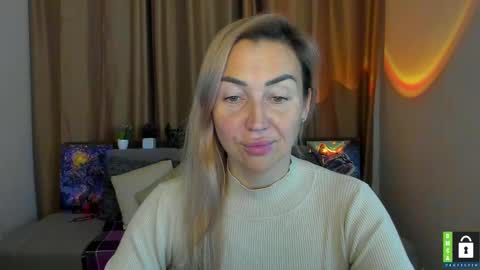 Jully online show from 11-22-25, 06:29