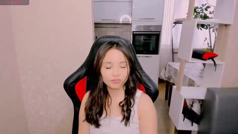 Aya Moon online show from 10-14-25, 05:08