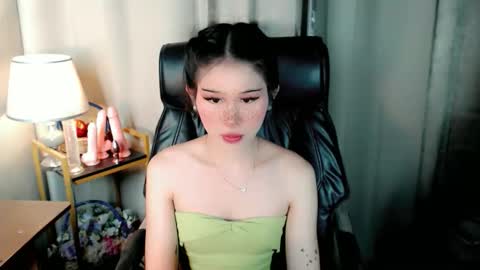 Snapshot of ayahoshilovesyou chatting on 05-23-26, 06:34 AYAHOSHILOVESYOU online show from 05-23-26, 06:34