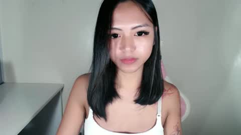 ayalvrs18 online show from 01-17-26, 06:18