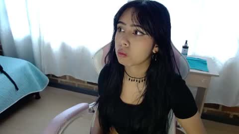 Snapshot of ayamefox chatting on 06-23-26, 01:53 Ayame online show from 06-23-26, 01:53