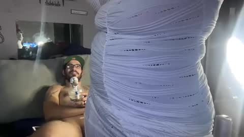 Erinn online show from 01-20-25, 08:19